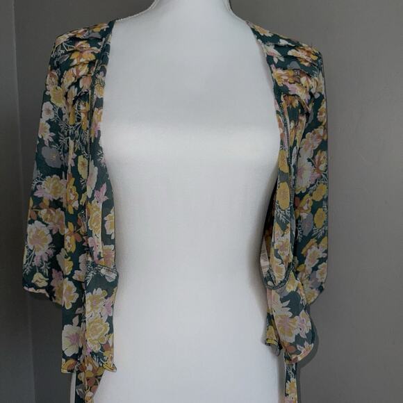 Free People Maybel Blouse Sz M Happy Combo Floral Tie Top 3/4 Sleeve Boho Sheer - Picture 9 of 9
